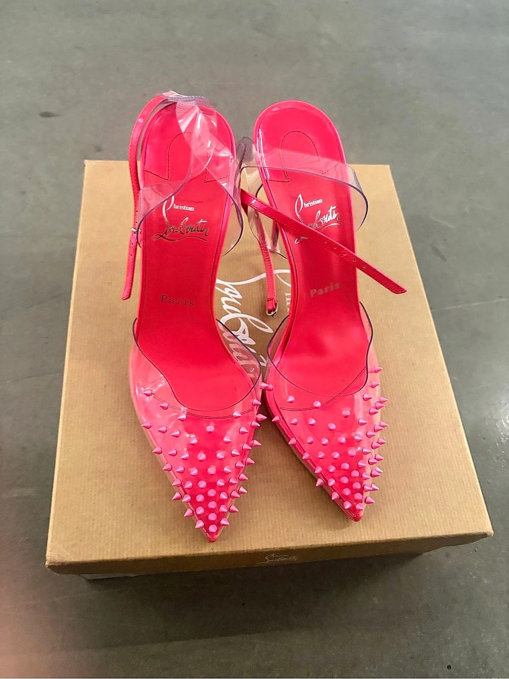 CHRISTIAN LOUBOUTIN SPIKOO 100 SPIKED PINK HEELS EU 39